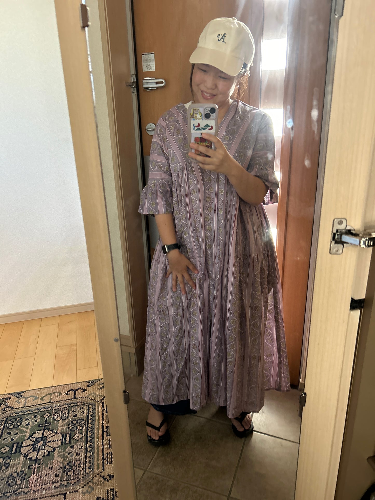 (即納)花びらみたいな半袖ナチュラルワンピースパープルストライプ